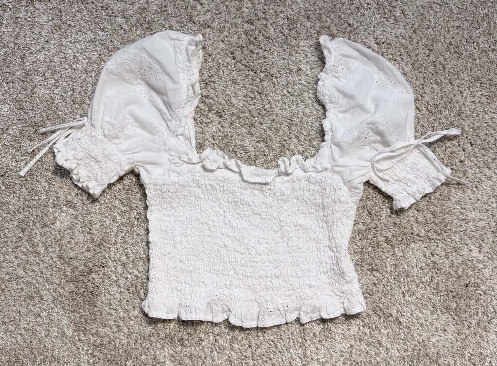 Love Tree White Smocked Crop Top with Eyelet Puff Sleeves Size S